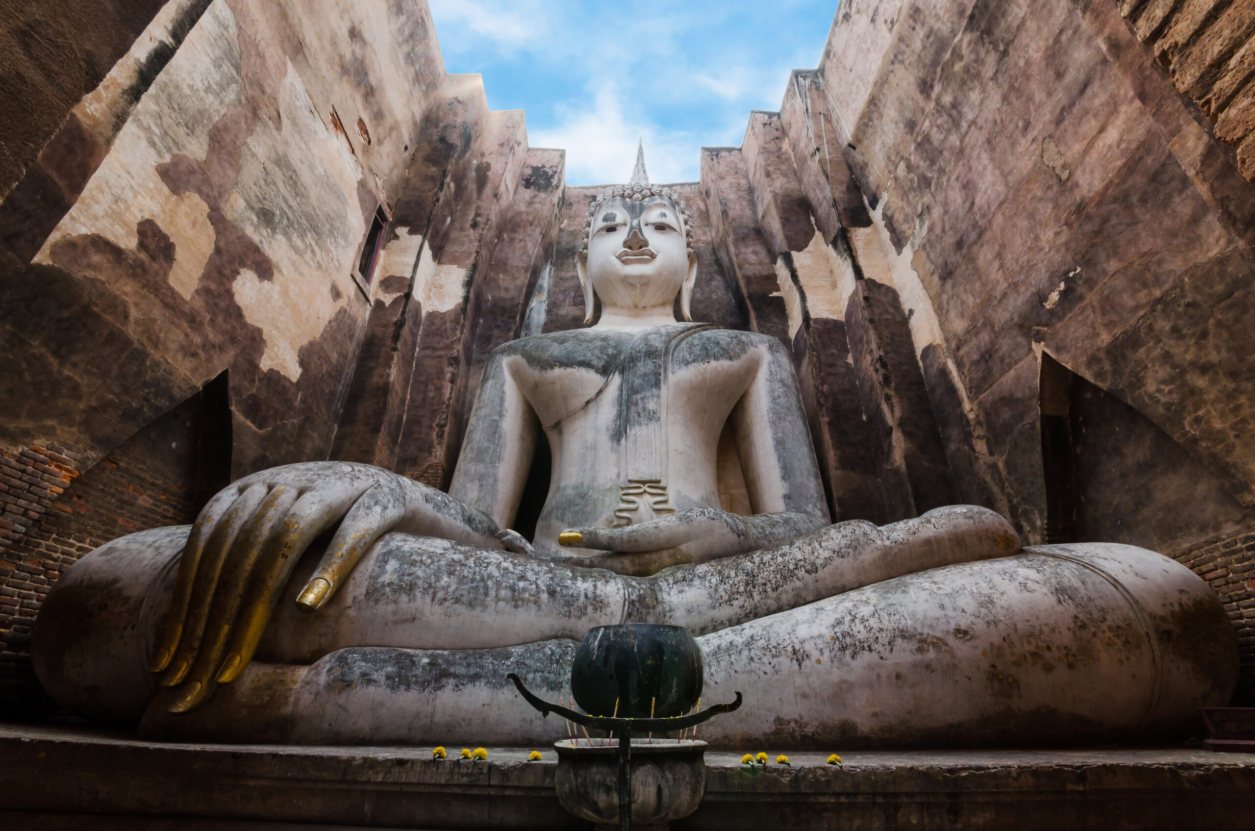 Wat_Si_Chum_Temple_Sukhothai_Historical_Park_UNESCO_389247046