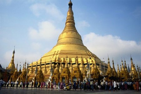 ミャンマー旅行ツアー バンコク発パッケージツアー | H.I.S.タイランド