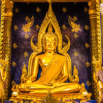 Phra Chinnarat Buddha image in Wat Phra Sri Rattana Mahathat at