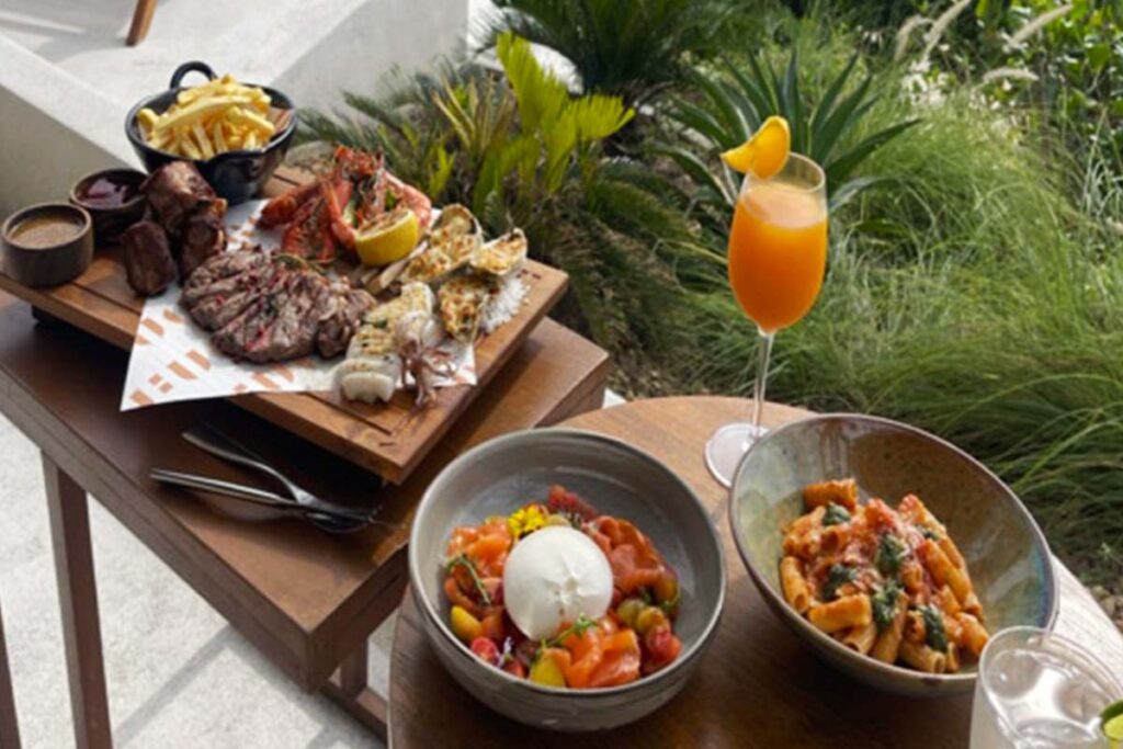 プーケット Fuga Beach Club